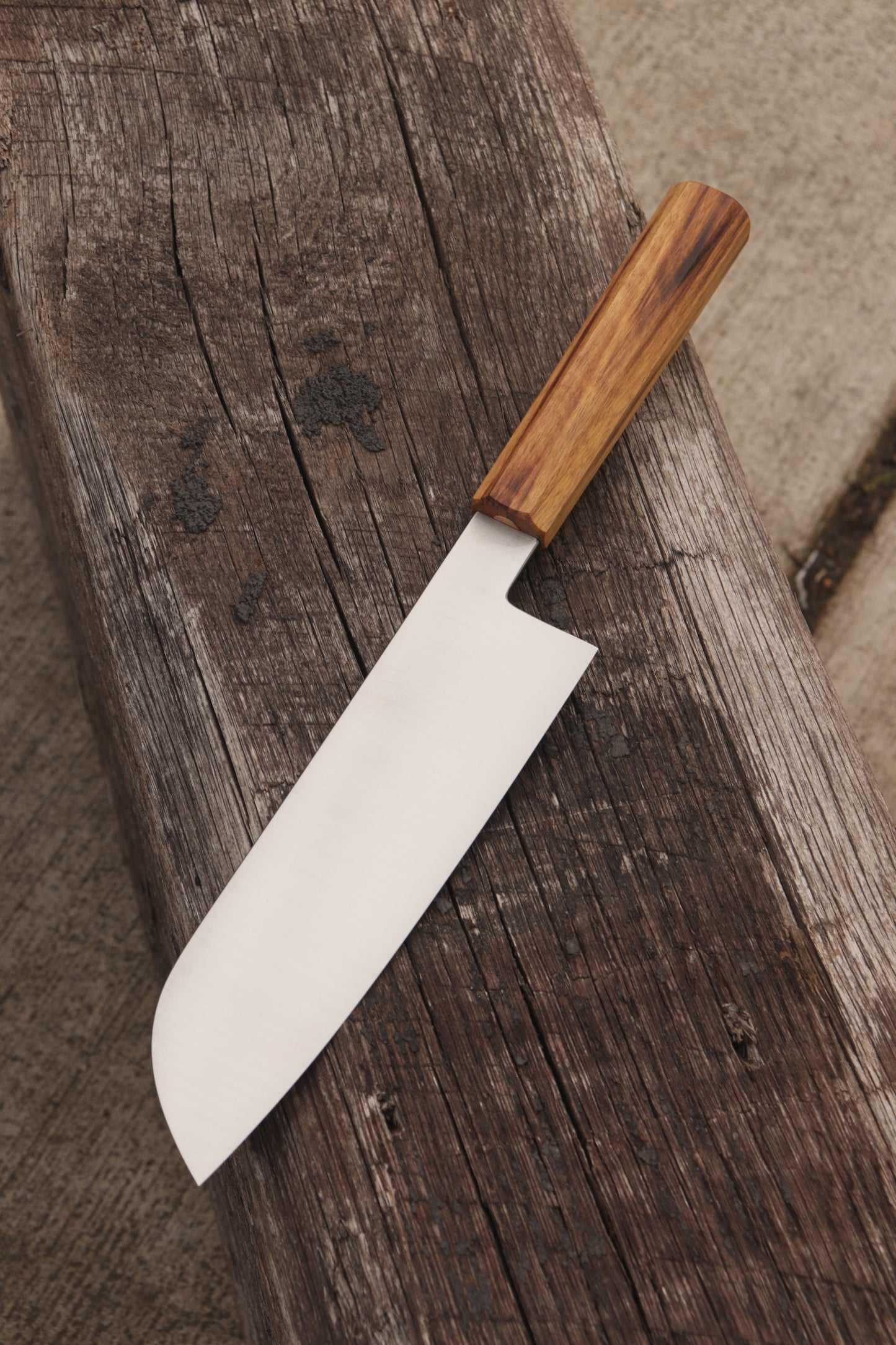 no.7 Santoku Stainless
